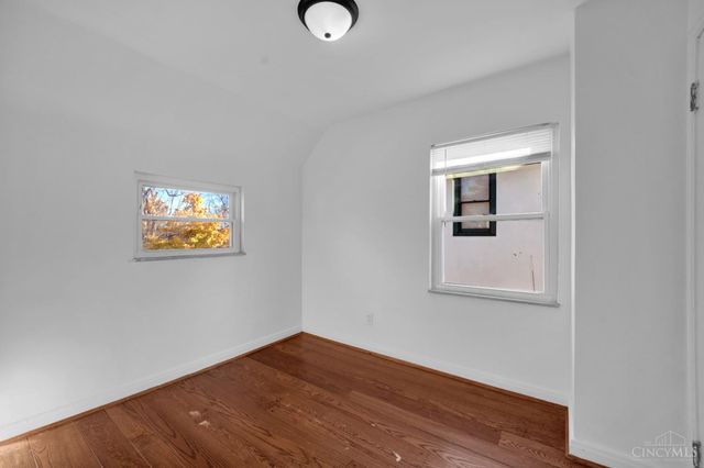 2518 Homestead Place, Cincinnati, OH 45211