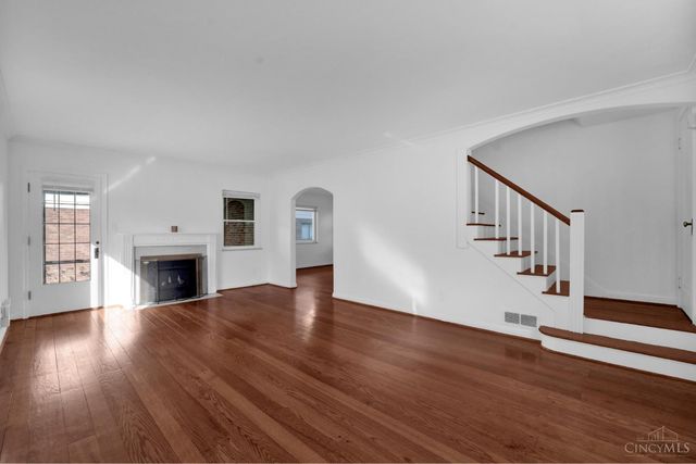 2518 Homestead Place, Cincinnati, OH 45211