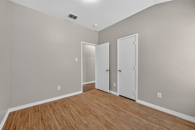 756 River Garden Drive, Fort Worth, TX 76114