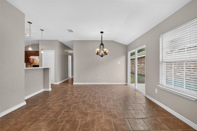 756 River Garden Drive, Fort Worth, TX 76114