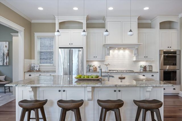 1218 Elmwood Avenue, Evanston, IL 60202