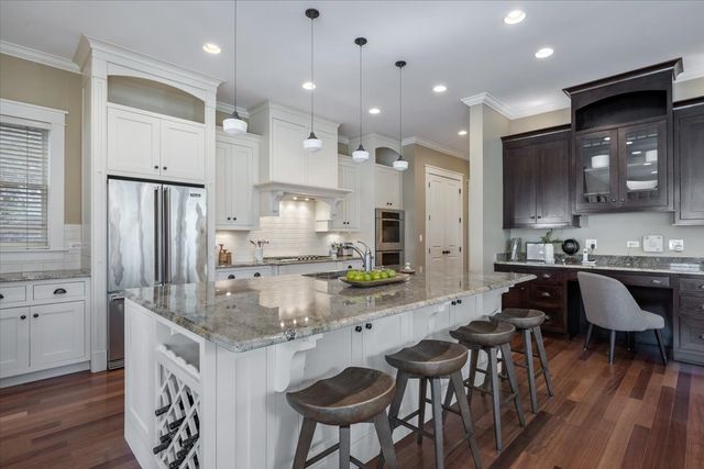 1218 Elmwood Avenue, Evanston, IL 60202