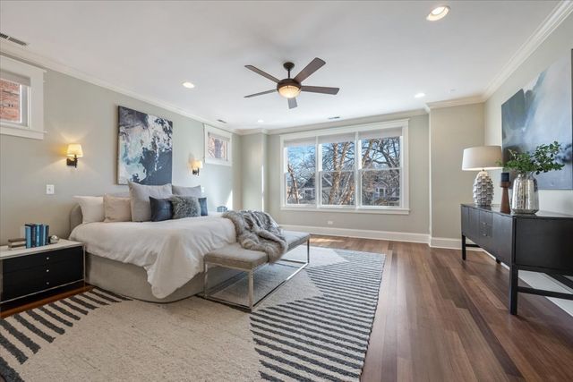 1218 Elmwood Avenue, Evanston, IL 60202