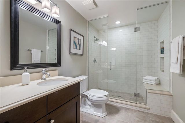 1218 Elmwood Avenue, Evanston, IL 60202