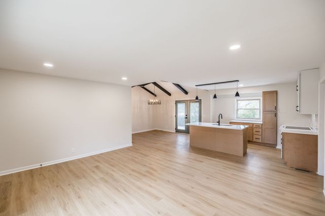 318 Donna Dr, Hendersonville, TN 37075