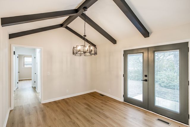 318 Donna Dr, Hendersonville, TN 37075