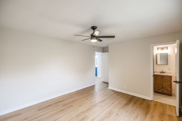 318 Donna Dr, Hendersonville, TN 37075