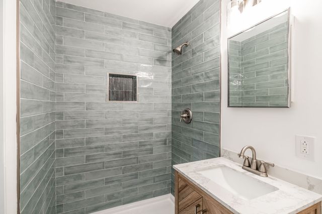 318 Donna Dr, Hendersonville, TN 37075