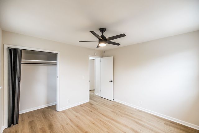 318 Donna Dr, Hendersonville, TN 37075