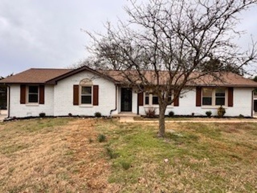 318 Donna Dr, Hendersonville, TN 37075