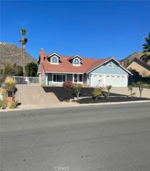 22166 Woodcreek Lane, Wildomar, CA 92595