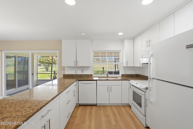 606 ALHAMBRA Lane, Ponte Vedra Beach, FL 32082