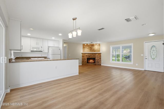 606 ALHAMBRA Lane, Ponte Vedra Beach, FL 32082