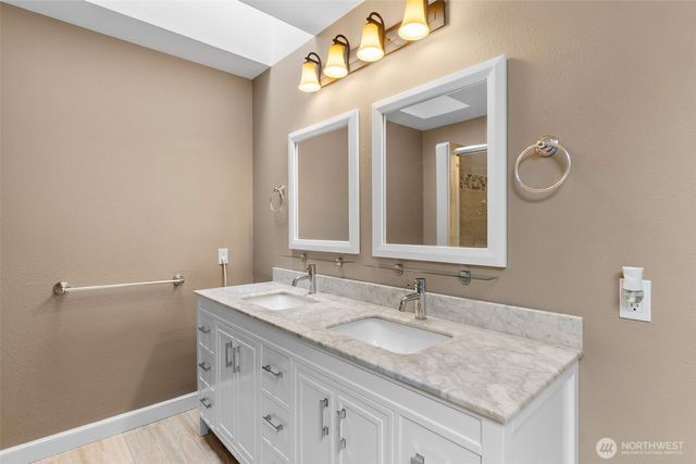 2222 Buckingham Drive SE, Olympia, WA 98501