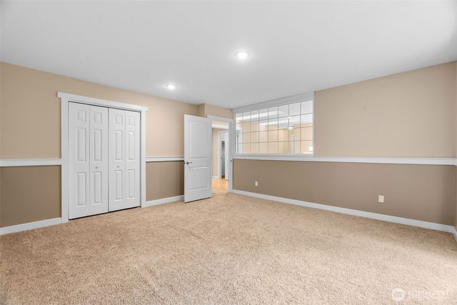 2222 Buckingham Drive SE, Olympia, WA 98501