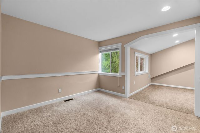 2222 Buckingham Drive SE, Olympia, WA 98501