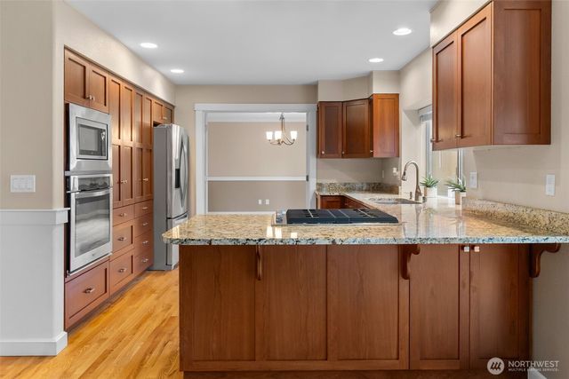 2222 Buckingham Drive SE, Olympia, WA 98501