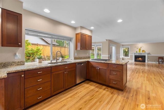 2222 Buckingham Drive SE, Olympia, WA 98501