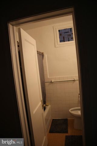 4009 9TH ST NE, Washington, DC 20017