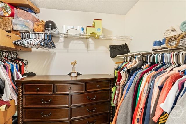 194 Julie Lane, Midway, GA 31320