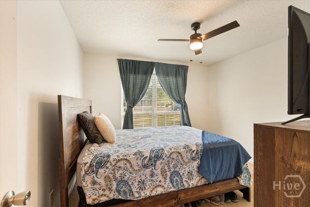 194 Julie Lane, Midway, GA 31320