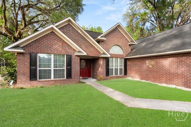 194 Julie Lane, Midway, GA 31320