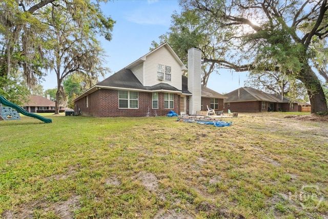 194 Julie Lane, Midway, GA 31320