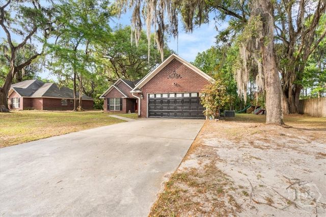 194 Julie Lane, Midway, GA 31320