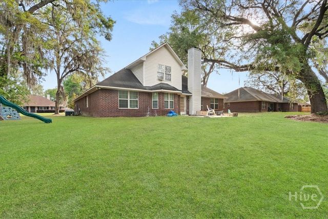 194 Julie Lane, Midway, GA 31320