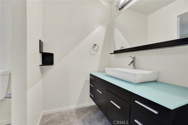 154 Gallery, Tustin, CA 92782