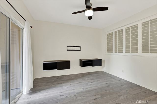 154 Gallery, Tustin, CA 92782