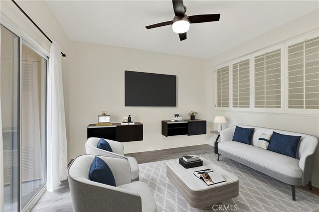 154 Gallery, Tustin, CA 92782