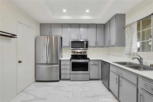 154 Gallery, Tustin, CA 92782