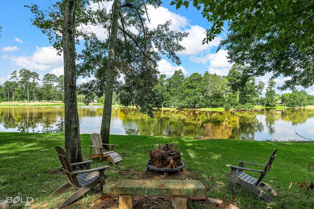 1034 N Pointe Circle, Shreveport, LA 71106