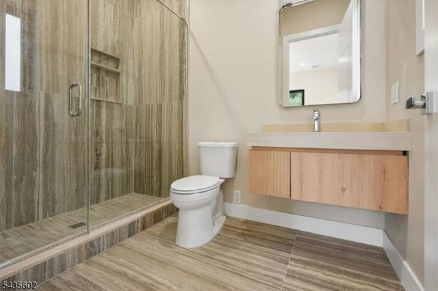 30 Winthrop Rd, Millburn Twp., NJ 07078