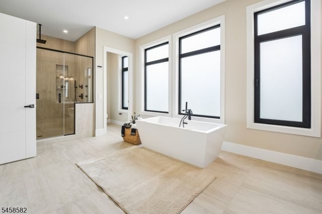 30 Winthrop Rd, Millburn Twp., NJ 07078