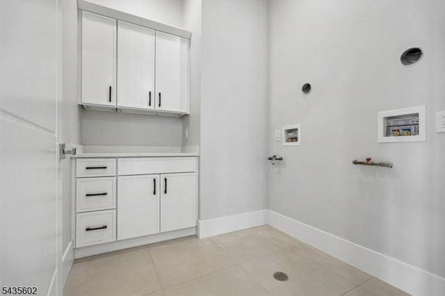 30 Winthrop Rd, Millburn Twp., NJ 07078