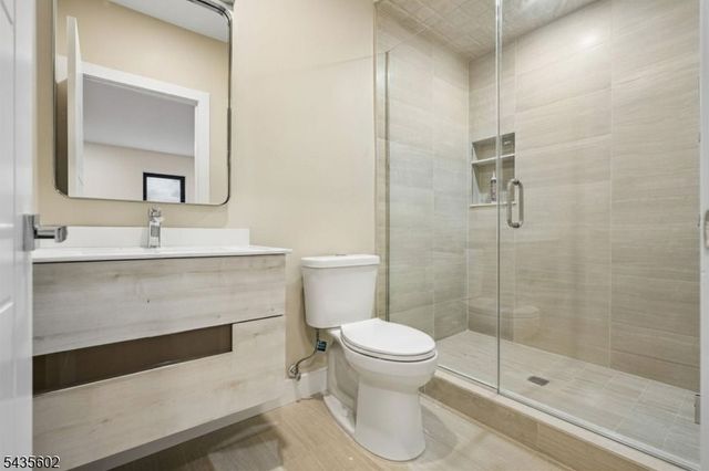 30 Winthrop Rd, Millburn Twp., NJ 07078