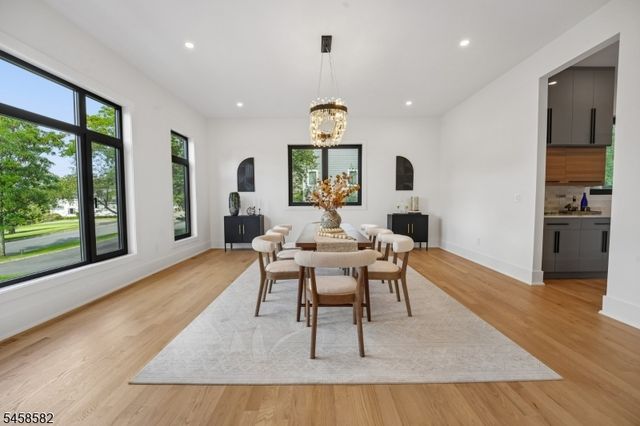 30 Winthrop Rd, Millburn Twp., NJ 07078