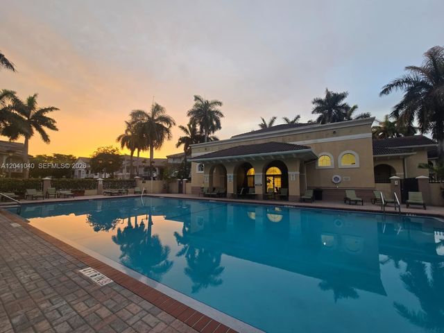 8936 W Flagler St 204, Miami, FL 33174
