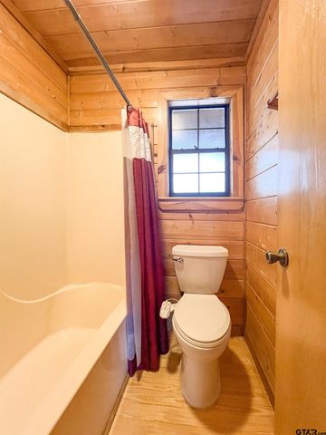 74 County Road 4220, Mt Vernon, TX 75457