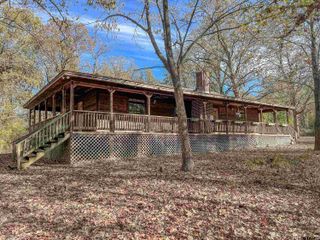 74 County Road 4220, Mt Vernon, TX 75457