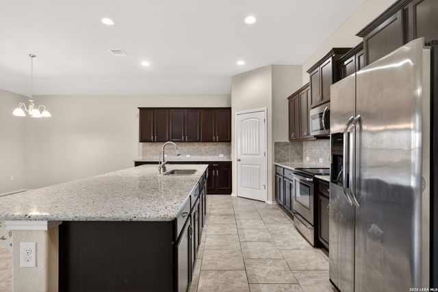 208 White Rock, Cibolo, TX 78108