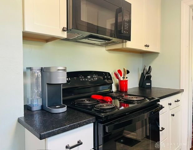 2935 Robin Road, Kettering, OH 45409