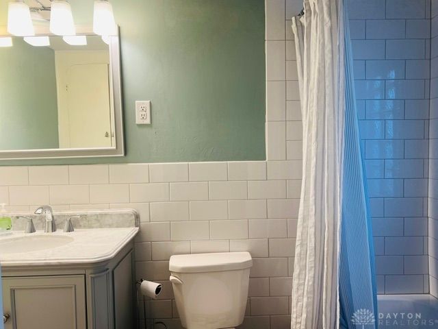 2935 Robin Road, Kettering, OH 45409