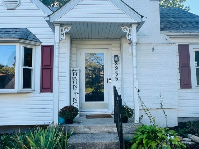 2935 Robin Road, Kettering, OH 45409