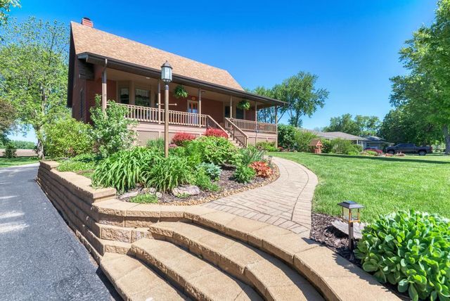 1570 S Sandbar Road, Kankakee, IL 60901