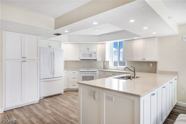 4753 Estero BLVD 1002, Fort Myers Beach, FL 33931