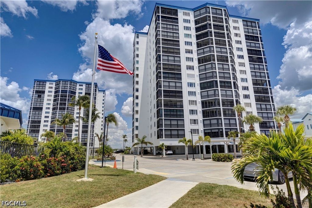 4753 Estero BLVD 1002, Fort Myers Beach, FL 33931