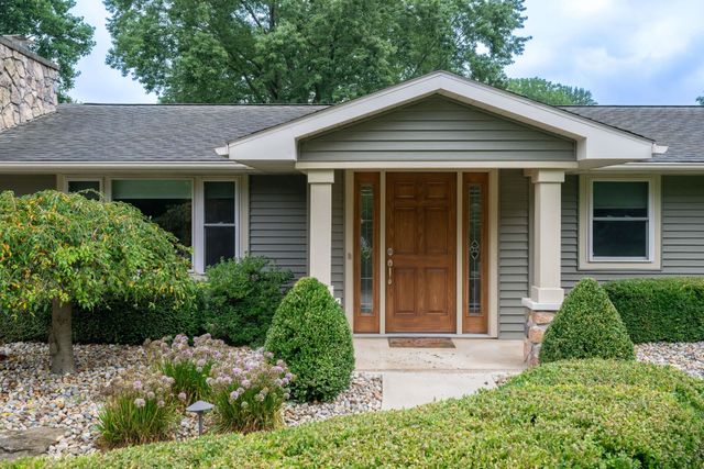 6902 W Hamilton Road, Fort Wayne, IN 46814